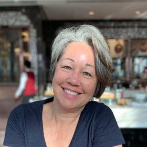 Meet your Posher, Faye